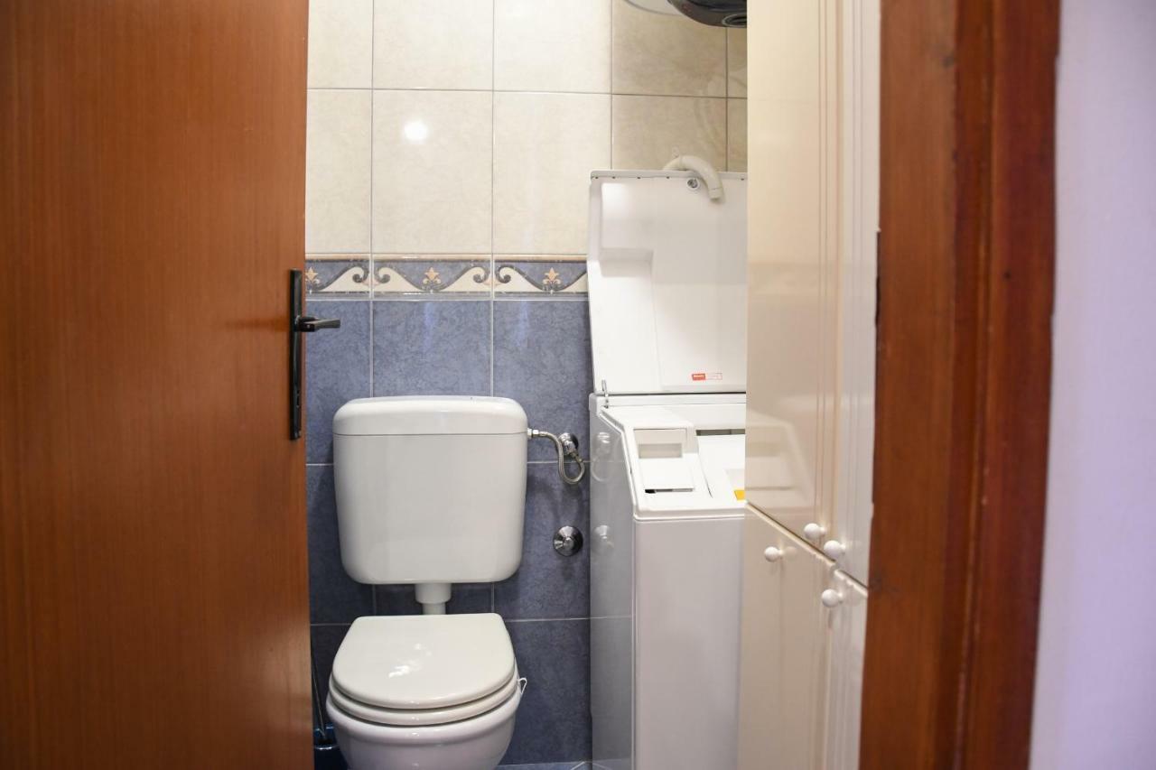 Duska Apartment Umag Exterior photo
