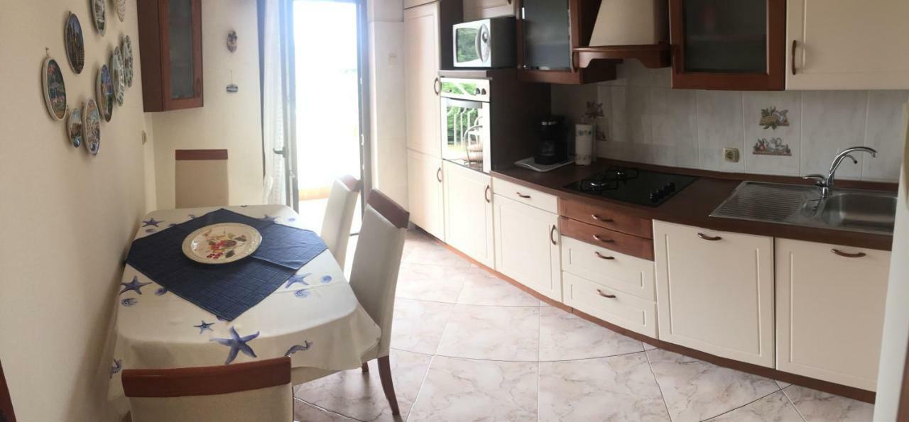 Duska Apartment Umag Exterior photo